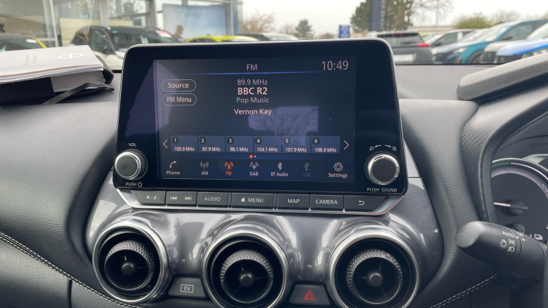 Nissan Juke 1.6 Hybrid N-Connecta 5dr Auto Hybrid Hatchback